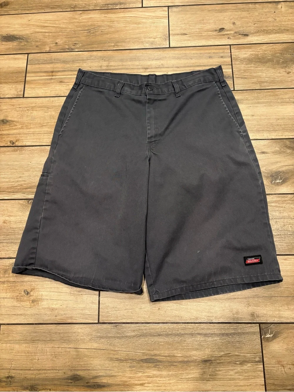 Vintage Genuine Dickies Super Baggy Mens Size 34 Charcoal Grey Work Shorts